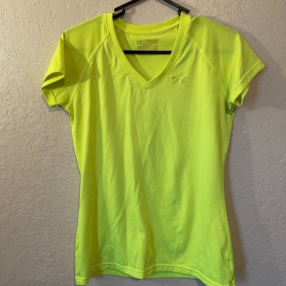 Under Armour Women's Workout Tee Shirt